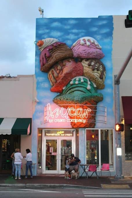 Amazing Experience In Calle Ocho Miami Exterior foto